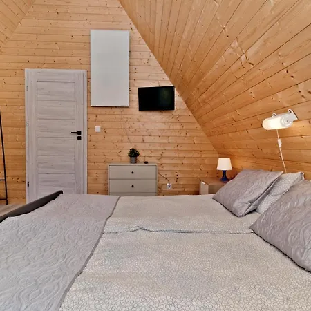 Dwie Fale W Centrum, Blisko Plaży Władysławowo
